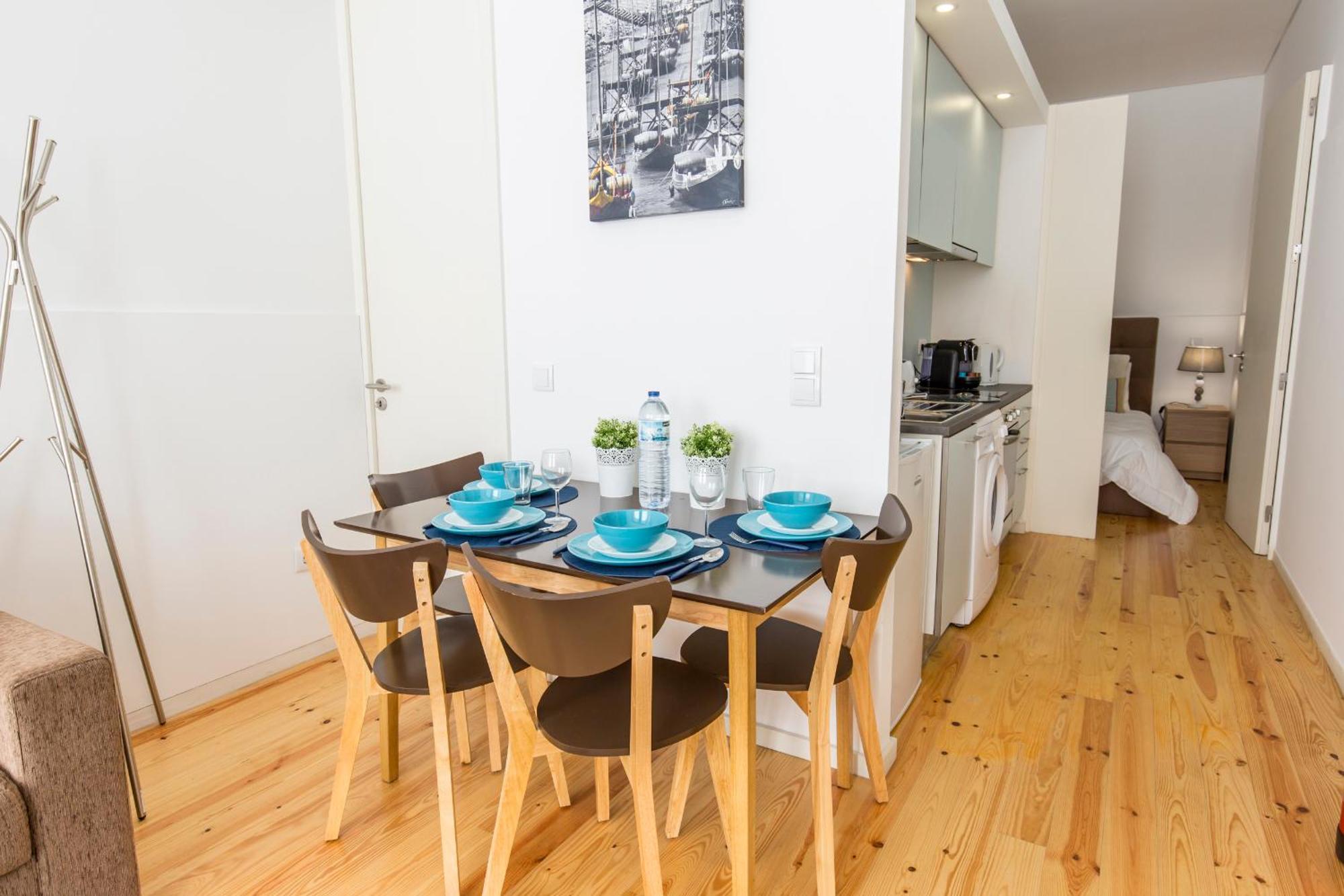 Downtown Porto Bonfim Studio Apt Экстерьер фото